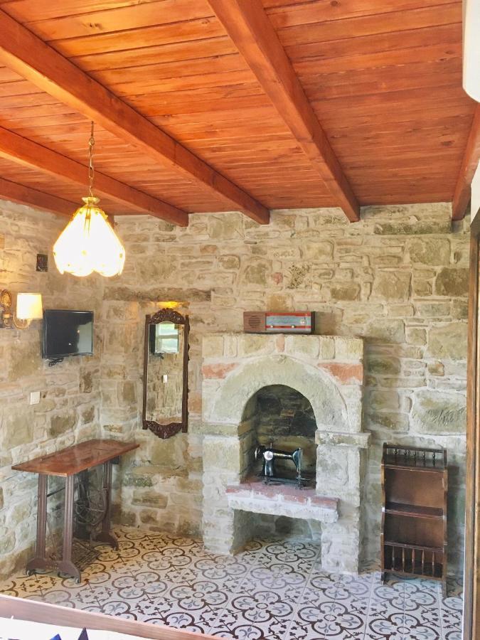 Sari Keci Tas Otel İmroz المظهر الخارجي الصورة