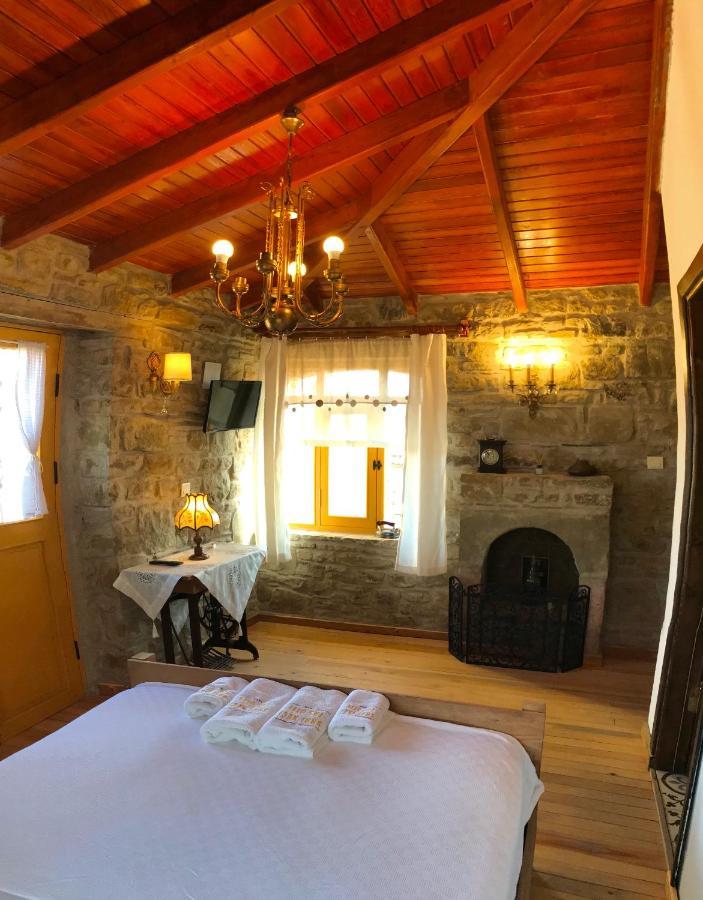 Sari Keci Tas Otel İmroz المظهر الخارجي الصورة