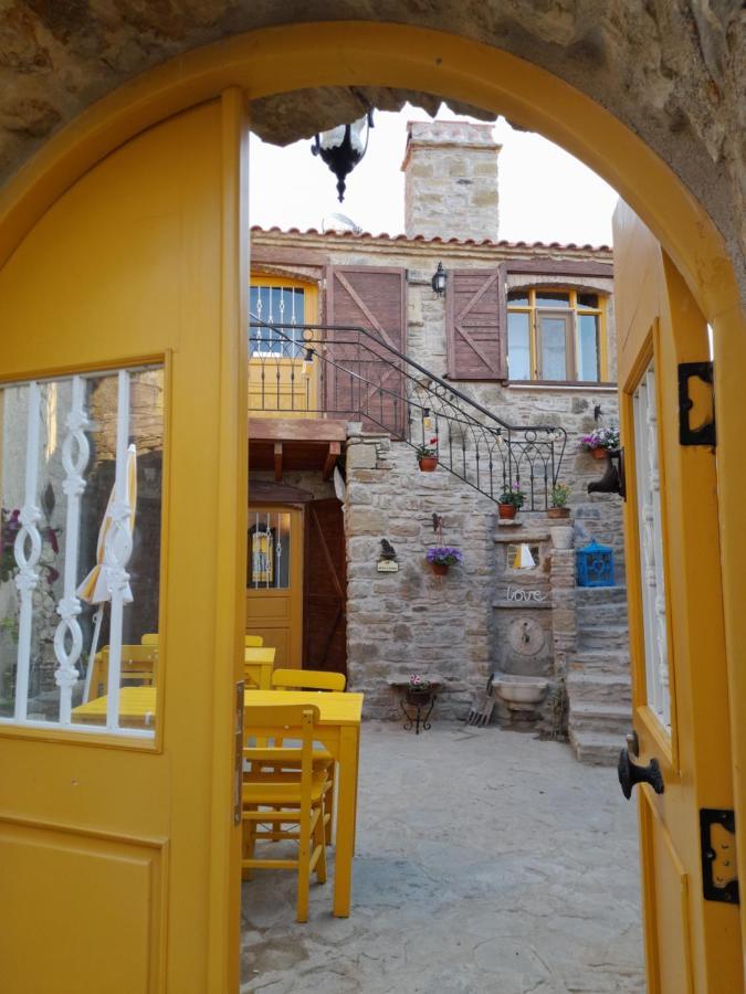 Sari Keci Tas Otel İmroz المظهر الخارجي الصورة