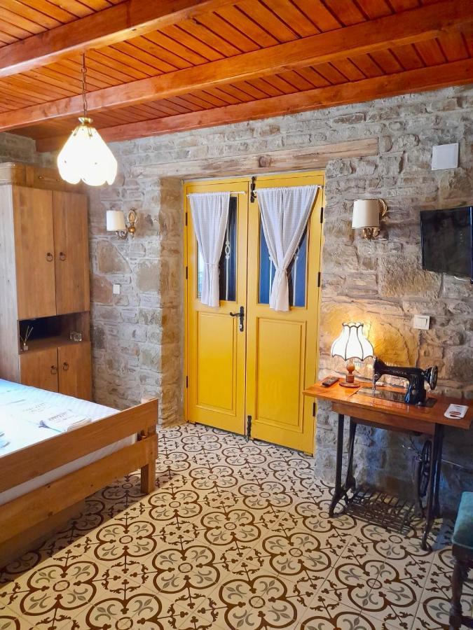 Sari Keci Tas Otel İmroz المظهر الخارجي الصورة