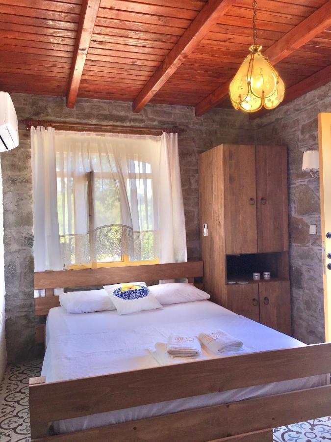 Sari Keci Tas Otel İmroz المظهر الخارجي الصورة