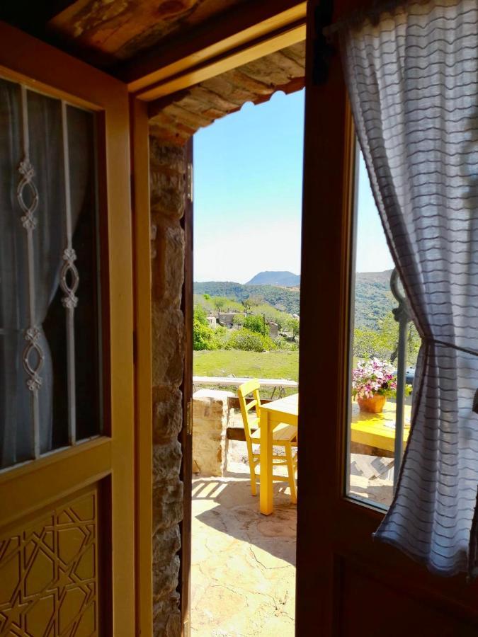 Sari Keci Tas Otel İmroz المظهر الخارجي الصورة