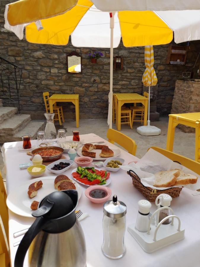 Sari Keci Tas Otel İmroz المظهر الخارجي الصورة
